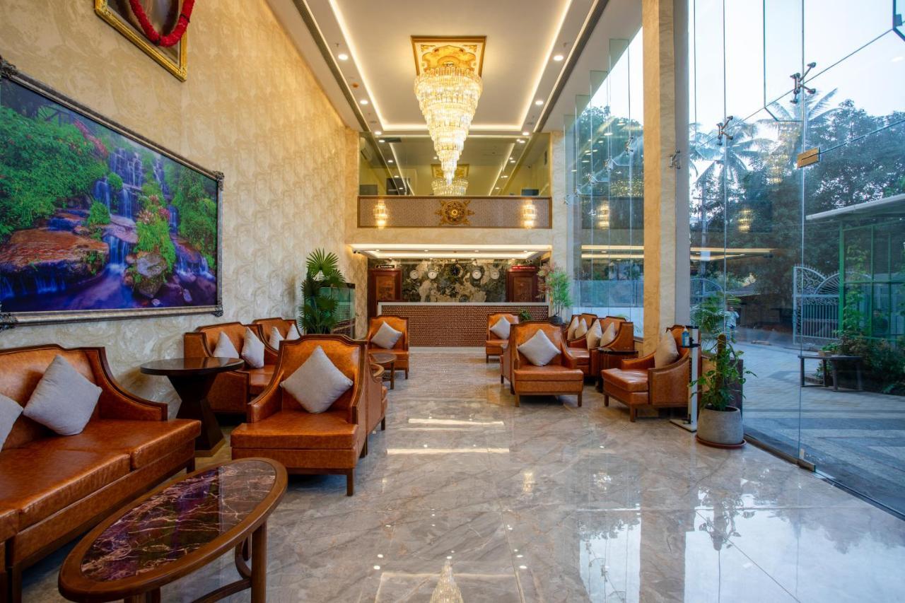 The Avenue Grand Hotel กาลังกูติ ภายนอก รูปภาพ