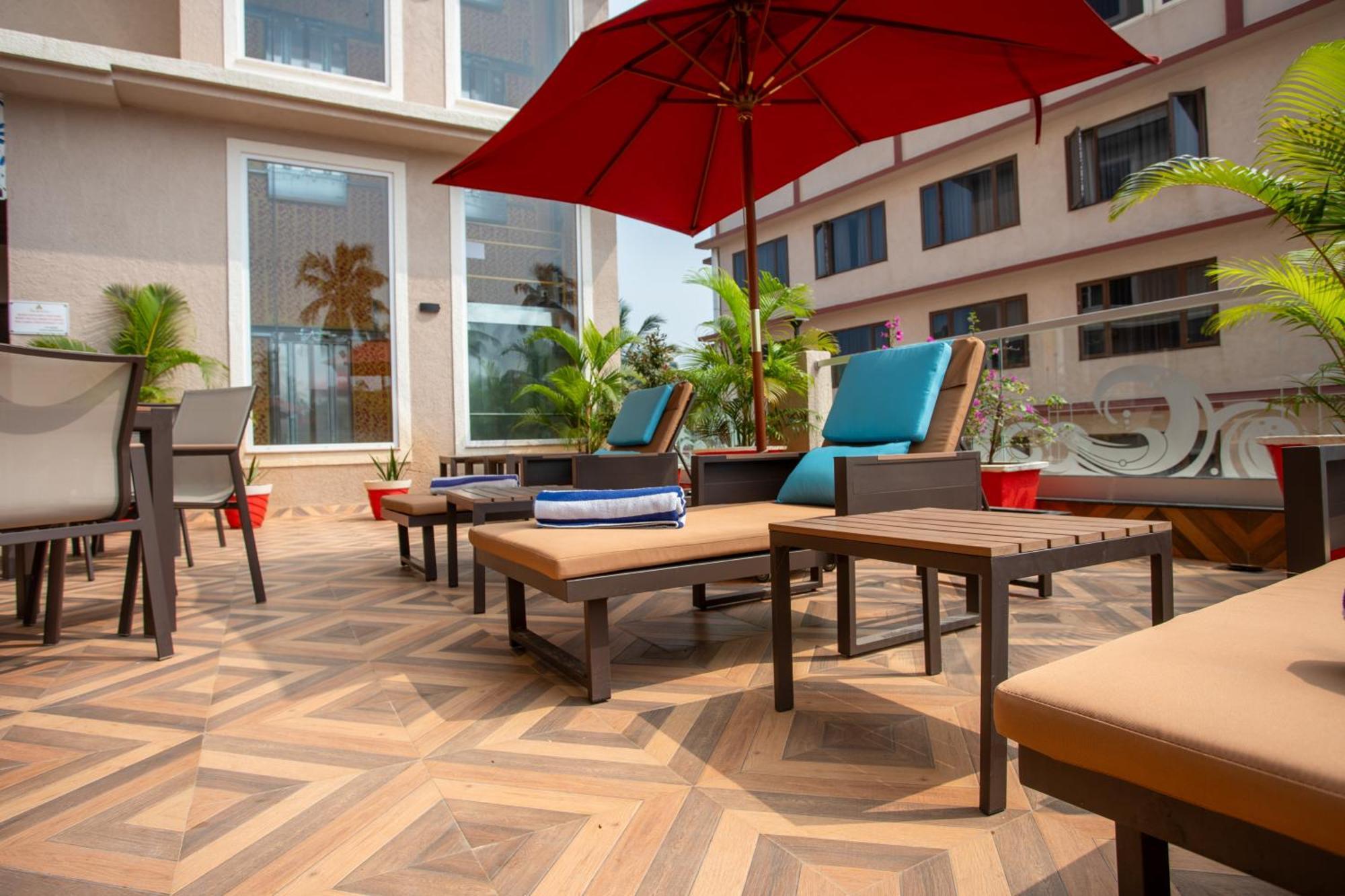 The Avenue Grand Hotel กาลังกูติ ภายนอก รูปภาพ